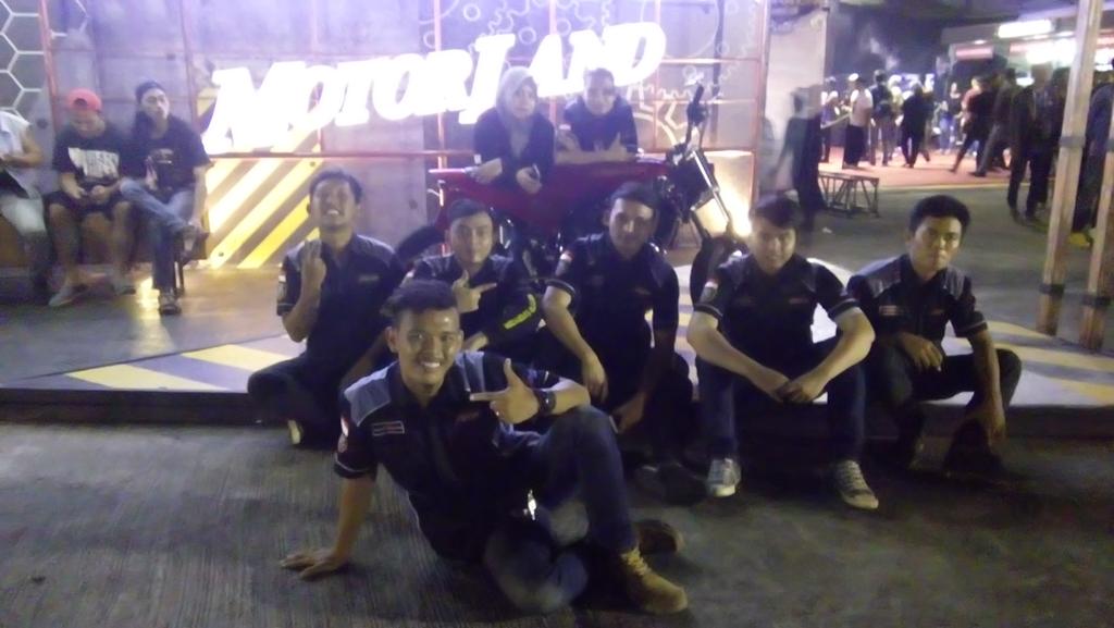 DepokR15Owner's tweet photo. Suryanation Motorland  Bandara pondok cabe

@SURYA_MOTORLAND
@suryanation_id
#depokr15owners
#yamahaindonesia
#yamaharacing
#yrfidepok
#imijawabarat
#kotadepok
#suryanationmotorland https://t.co/r4YsjLMayH