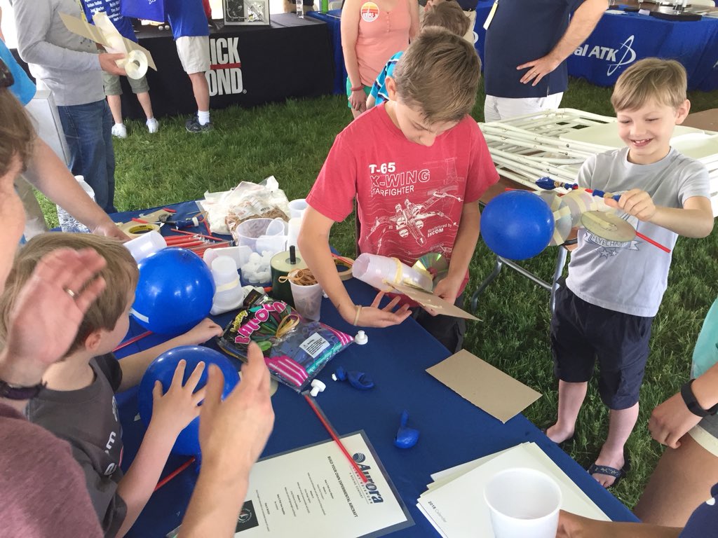 AuroraFlightSci's tweet photo. Our #AuroraFS engineers are here to help the next generation of @RocketContest students design their own experimental aircraft. As we say at Aurora...think big, start small, and act now! #TARC2018 #STEM #avgeeks 🚀🎯👍 https://t.co/OMzdey0fui