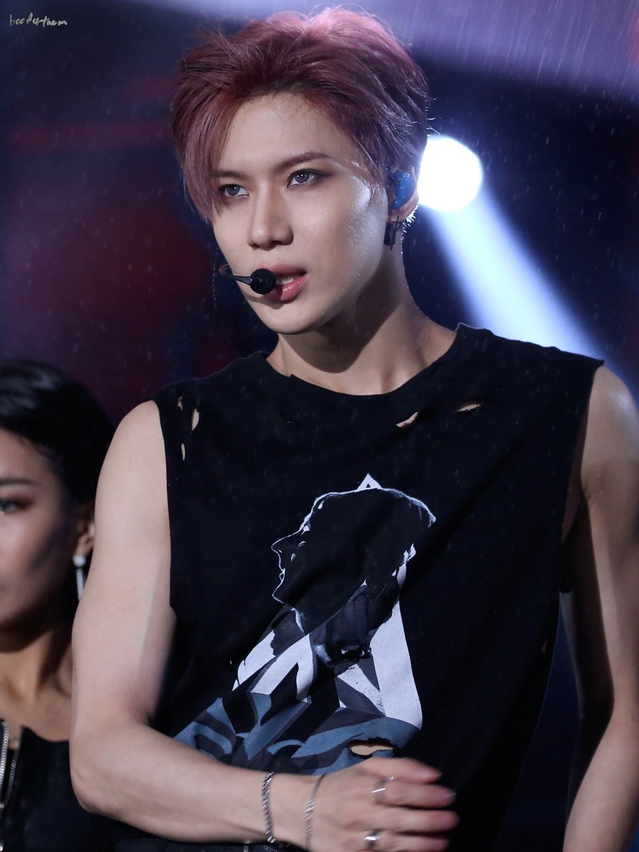 beef4taem's tweet photo. 180512 드림콘서트 #태민 #テミン #Taemin https://t.co/0FSGgOx9Ze