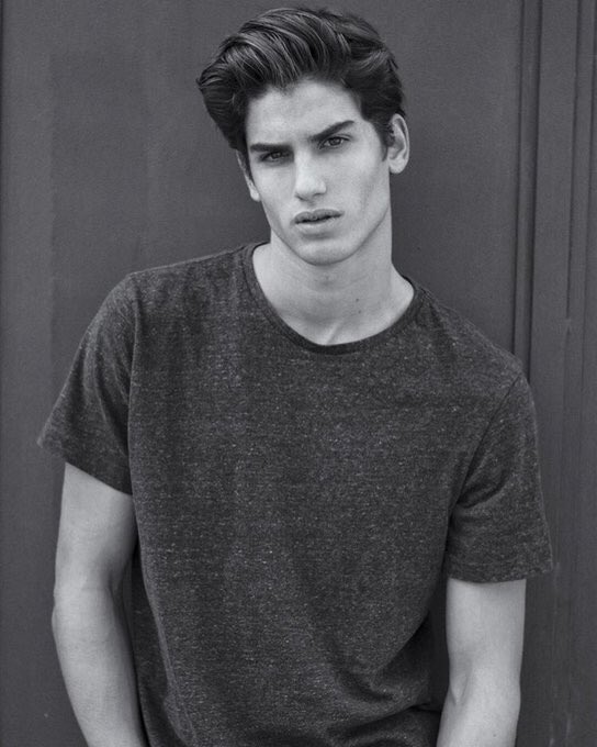 confessionless's tweet photo. Meet Asher!! https://t.co/6XWS3bJVpX
