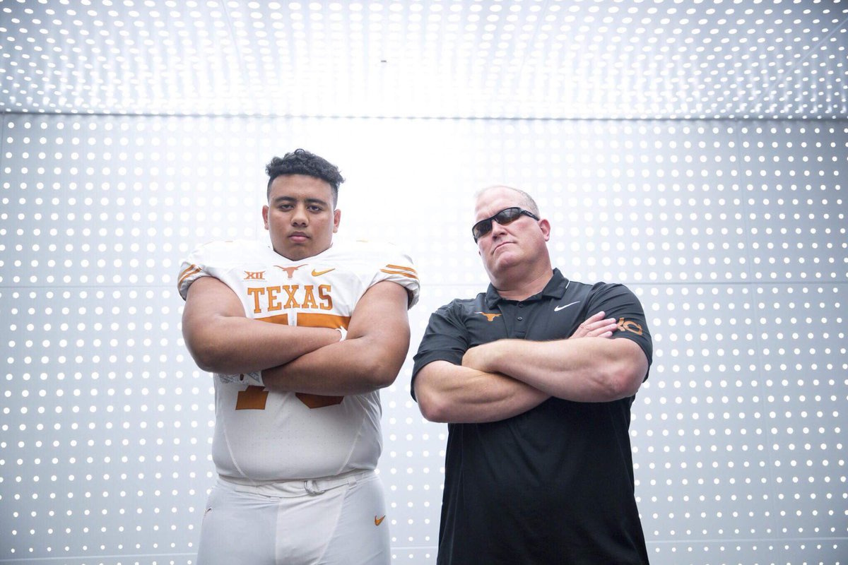 TheKing_LULU's tweet photo. Exceptional visit to @TexasFootball today. Thank you @CoachHand you are a great man and coach. #blessed. #hookem @CoachLeisz @bmecamps https://t.co/D2gz1Gw9WO