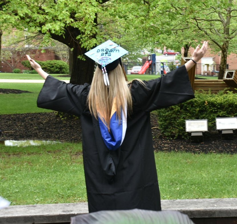 lycoathletics's tweet photo. Congratulations again @LycomingCollege Class of 2018! #Lyco2018 https://t.co/7P53yfLqHL