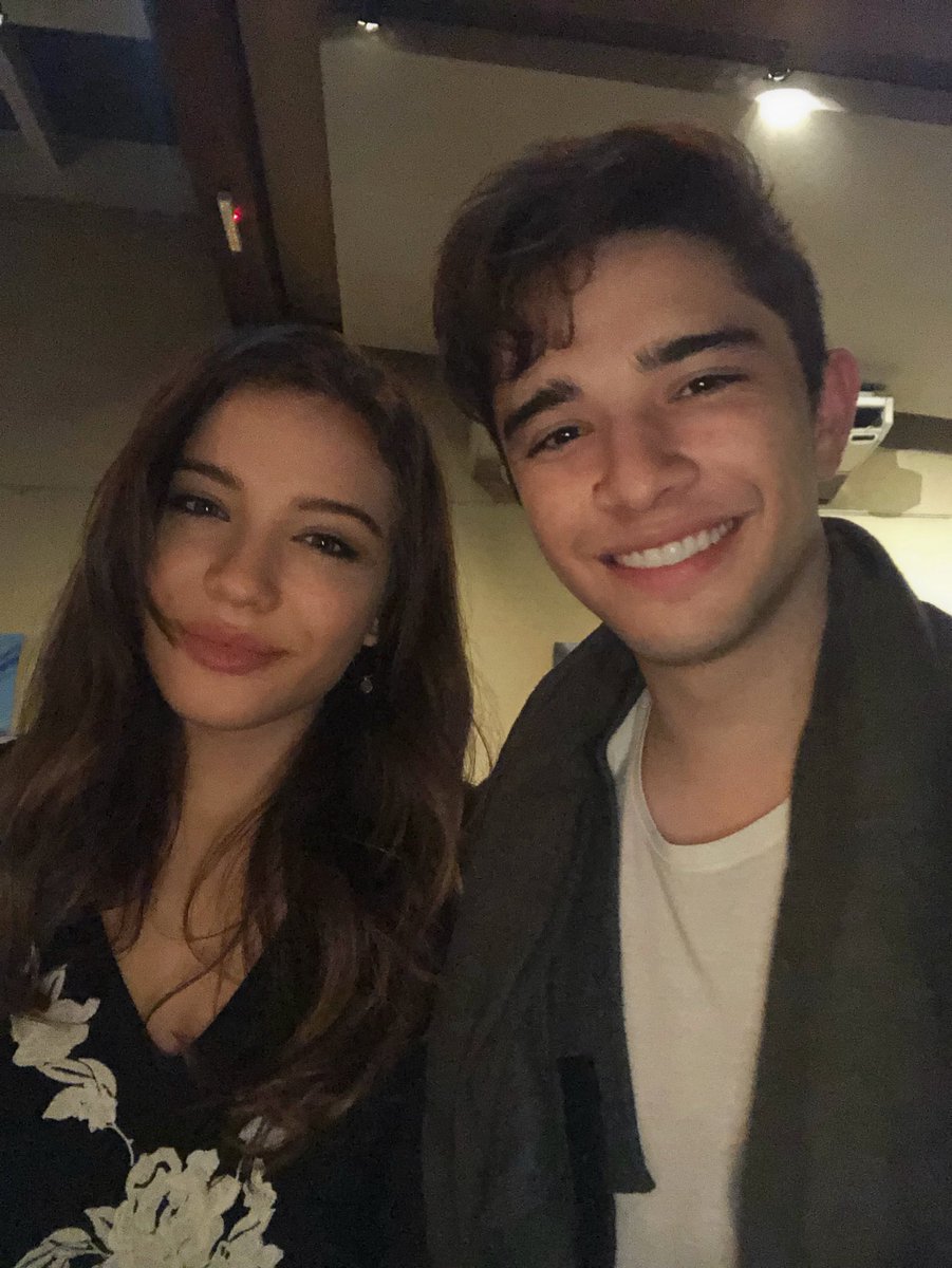 LenaNarvay's tweet photo. ❤️❤️te extrañoo https://t.co/57FiW8tykp