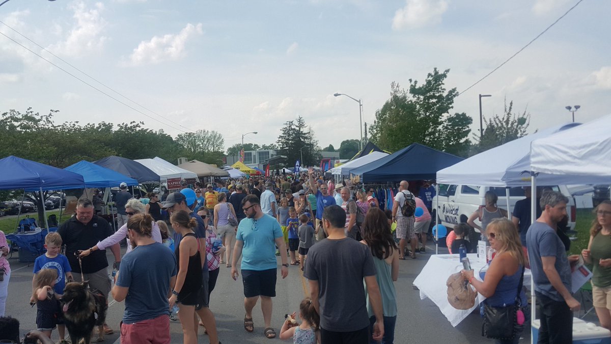 MarioAndersonTV's tweet photo. Had a great time out at the @SouthlandStFair with the fam.

@SouthlandAssoc 
#SouthlandStreetFair
#LexKy 
#ShareTheLex 
#BabySUPER https://t.co/ubGOoMSfwH