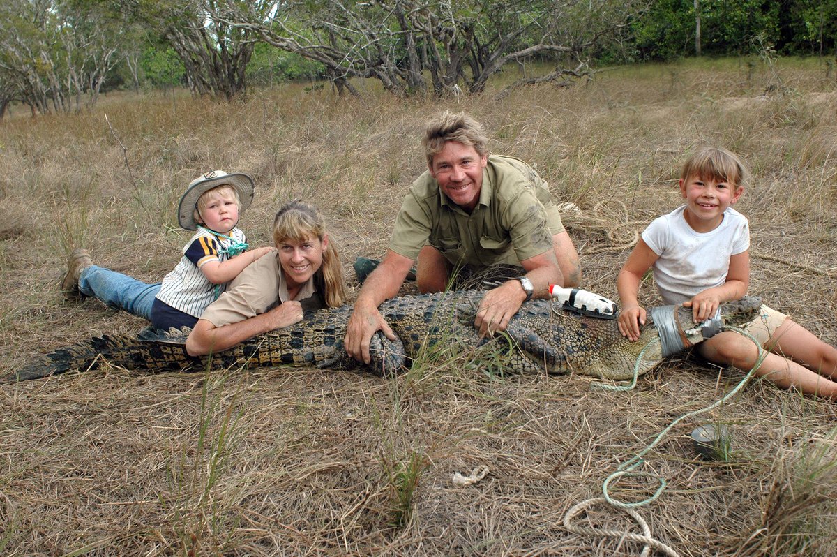 AustraliaZoo's tweet photo. As we begin our Mother’s Day fun here at #AustraliaZoo, we are celebrating our fearless leader &amp; super-mum, @TerriIrwin!
Be sure to check out the Irwin family in the Crocoseum feeding our gorgeous crocodiles today at noon!🐊💕 https://t.co/ZDHgs9fQqq