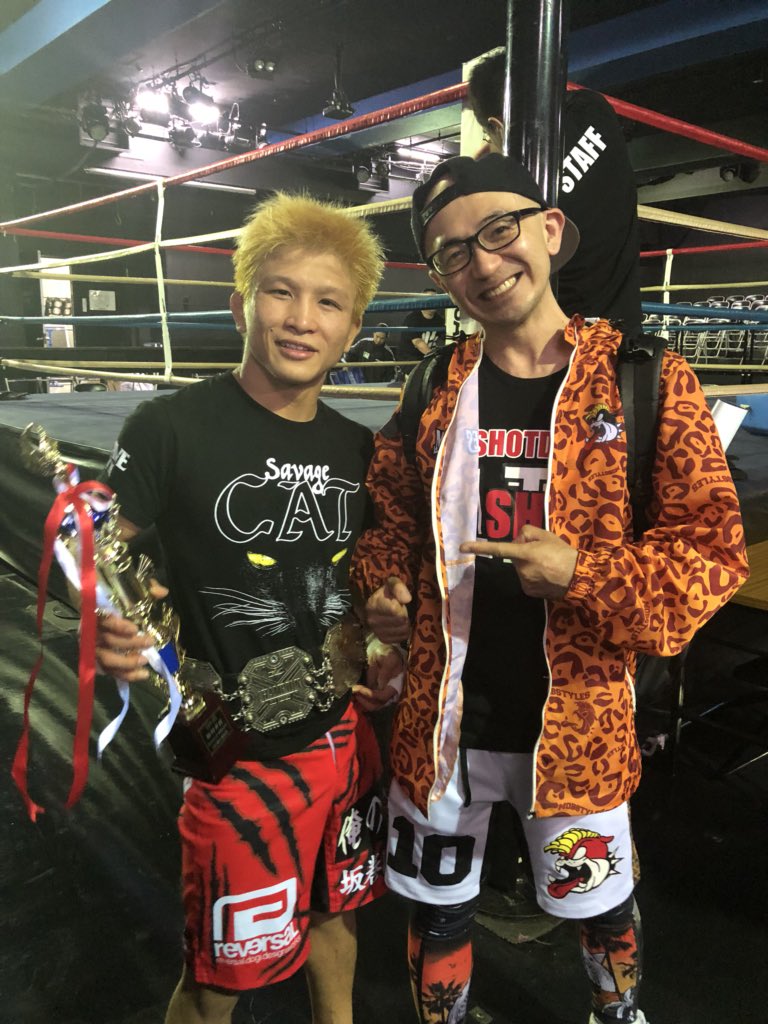 maimai_bjj's tweet photo. ZST60。加マーク納選手、だてにGLODIATOR王者ではなかったです。強かった。でもZSTへの思い、ベルトへの思いが竿本選手を勝利に導いたのかな、と。素晴らしいメイン。竿本樹生選手、おめでとうございます!そして、ありがとうございます!
#ZST60 #BRAVE #竿本樹生 https://t.co/P5QNuIqItf