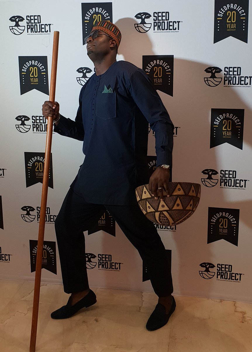 olumideoyedeji1's tweet photo. Promoting and Proud of my Africa Culture and Heritage !!!! #SEEDHoopForum @BballNaija @NBA_Africa @FIBA https://t.co/16L5aTYpNQ