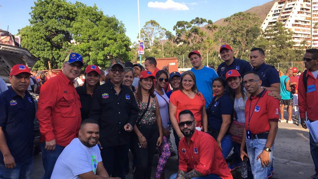Estaremos en las calles con alegría, porque el sufragio es una fiesta democrática donde expresaremos con contundencia nuestra firme intención de continuar en el camino de Chávez de la mano del verdadero protector del Pueblo venezolano:  <a href="/NicolasMaduro/">Nicolás Maduro</a> #VotaSiQuieresPaz