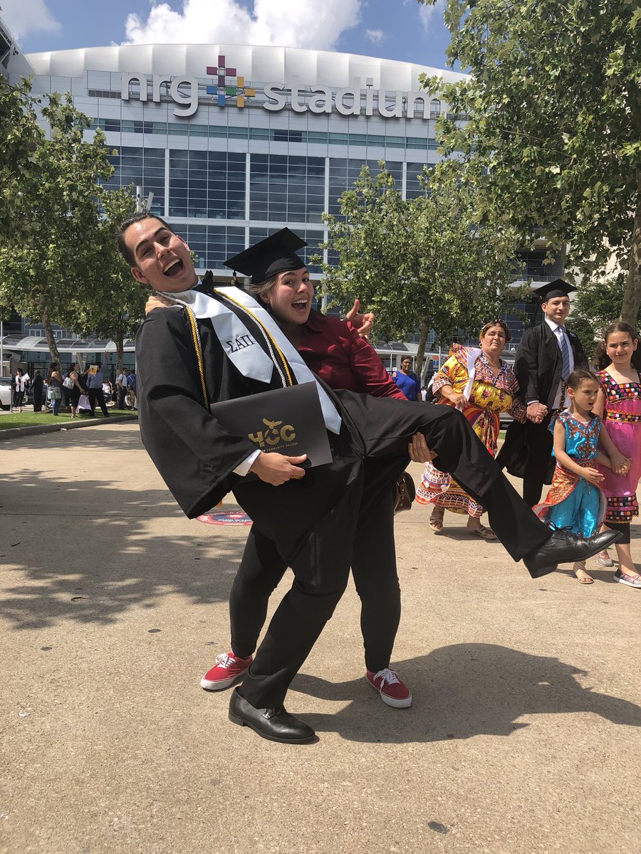 HOUCityCollege's tweet photo. There’s a party outside of the stadium at @NRGParkFan!  #hccgrad2018 #bettermakeroom #wearehcc https://t.co/DdE6vU4YrU