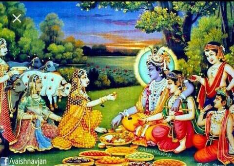 DrDishaJasani's tweet photo. कुँज में बैठे युगलकिशोर
अरसपरस दोऊ खवावत 
 रूचिसो देदे  कौर
ललितादिक  सब सखी परोसती  
  लोचनकिये चकोर  !!
मधु मेवा पकवान  मिठाई  
 लावति है चंहु  ओर!!
हास विलास बिविध  रास पीवत  
     मधुर   वचन  चितचोर !!
तनमन धन  वारति  "दिशा “
करि अंचल  की खोर !!कुँज में बैठे युगल किशोर  !! https://t.co/8qpPvUD5Wd
