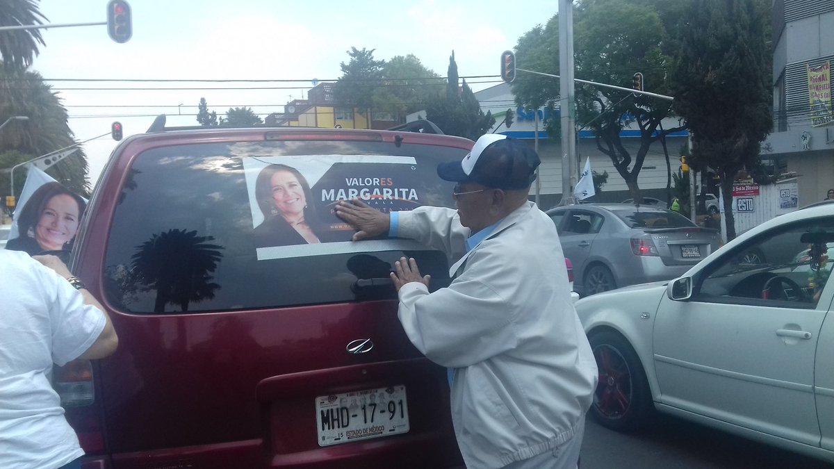 CDMXconMZ's tweet photo. #SíesPosible un gobierno con #ValorEs: de libertad, honestidad y justicia. Con @Mzavalagc #SíesPosible ¡Decide por tus sueños, no por tus miedos! Cada día #SomosMaZ https://t.co/bfGu2T2Cl5