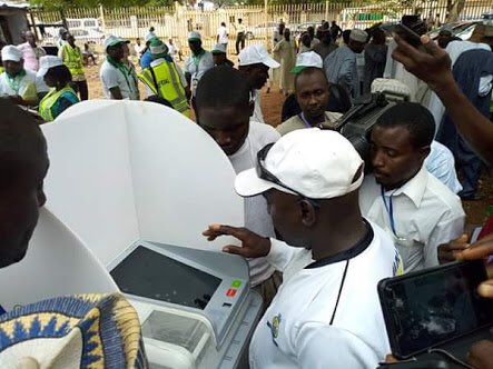 El_Azool's tweet photo. Kaduna State; Adopted TSA before Federal Government, and today made history again by being the first state to use the Electronic Voting System, again ahead of the Federal Government. Thank you @elrufai @GovKaduna https://t.co/PahNqX0C5i