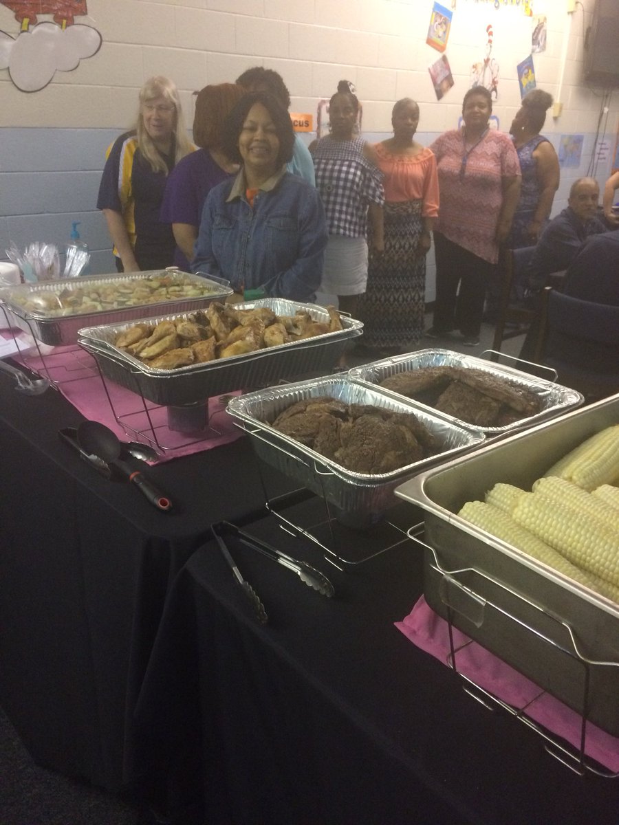 wellsanitra's tweet photo. Celebrating the wonderful teachers at WEGA https://t.co/3TeRbHgtrW