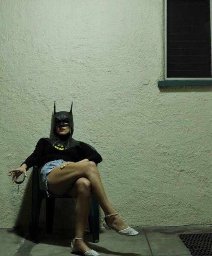 ¿Qué máscara te has puesto hoy? ¡Feliz lunes! 🦇.

#mondaymood #mask #batman