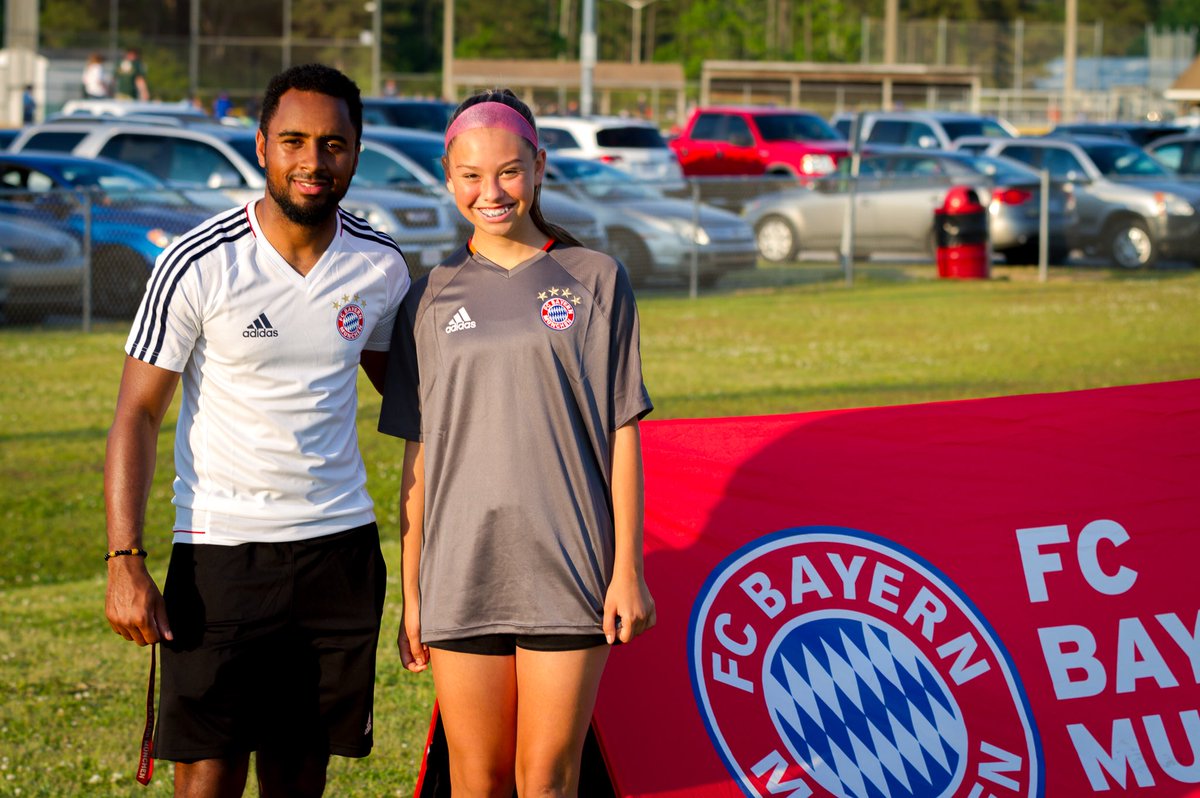 First practice with GPS-Bayern Munich and Coach Jerome. #MiaSanMia