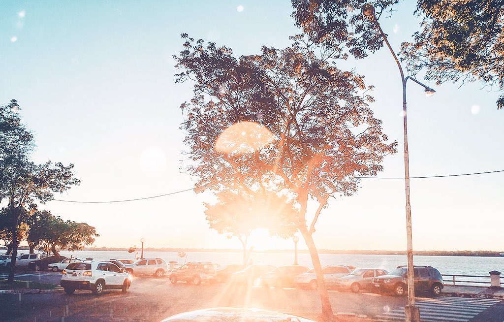 mat___s's tweet photo. Atardecer...
#travel #travelphotography #travels 
#viaje 
#paisaje 
#landscape #landscapephotography #view 
#foto #fotografia
#photography #photo #camera #moment #picoftheday https://t.co/CDsQN2LOdN