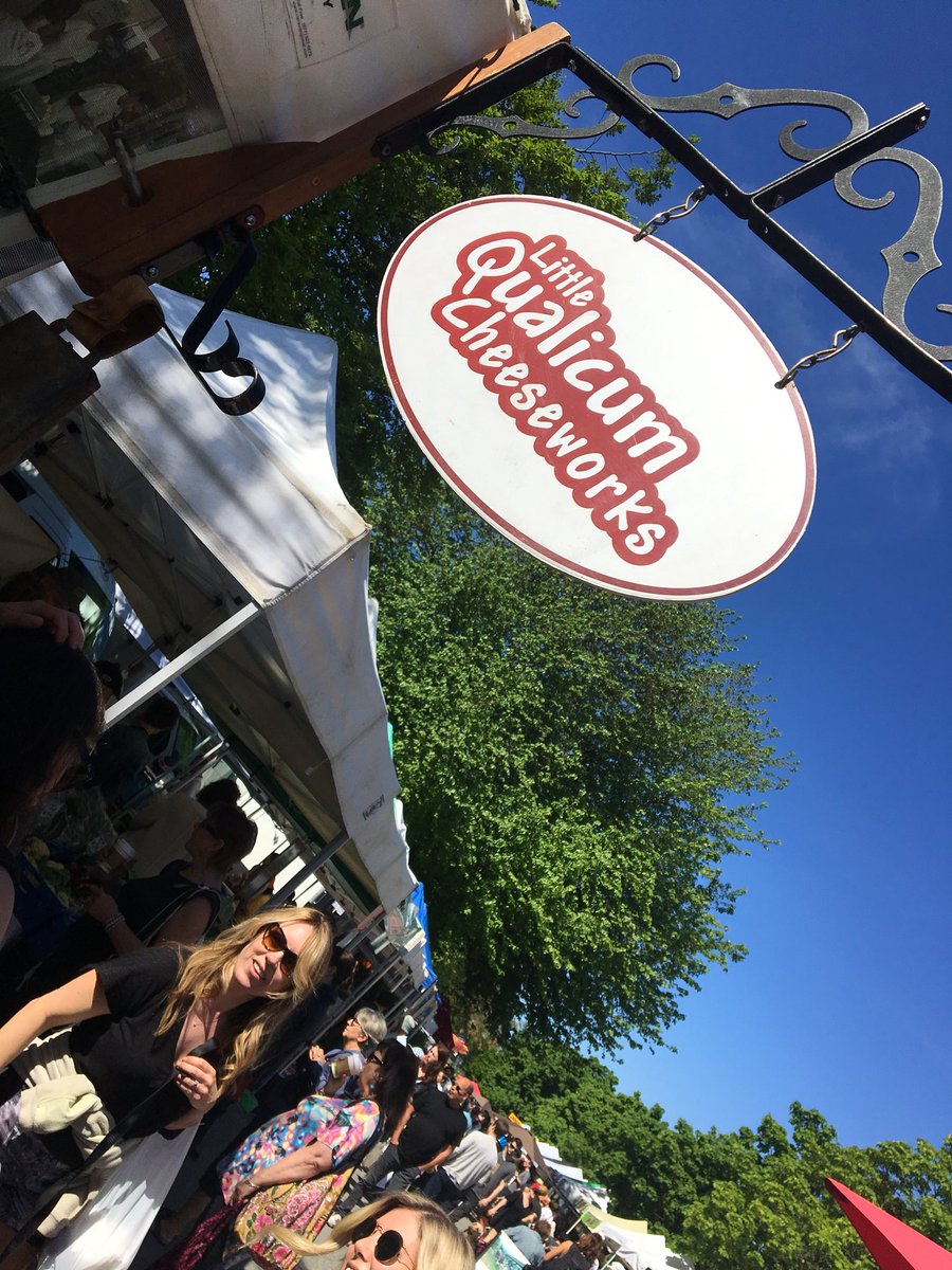 troutlakebase's tweet photo. A great Saturday starts with @VanMarkets #TroutLake @LQCheeseworks Qualicum Spice cheese is delicious!  Bread from Lakehouse Foods!  @VIAwesome @ILiveInEastVan @TroutLakeCC is having a Pottery Sale too! https://t.co/37pHFP4Yok