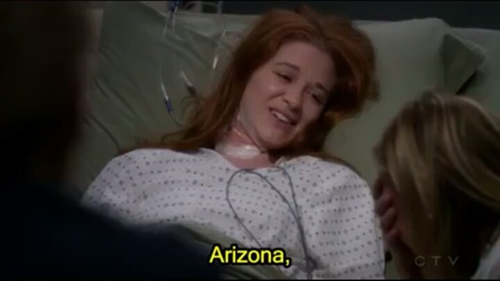 citegreys's tweet photo. eu nao sei se chorei mais quando Arizona chorou pq  percebeu que ela estava viva ou 
quando Amelia perguntou se ligaram p família e ela chorou tb https://t.co/huTP5F46lA
