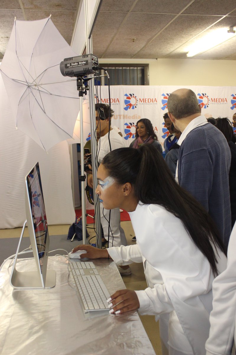 chane_12c's tweet photo. What a day! 🔥
#CPUTOpenDay2018 has come and gone. ✨
We hope everyone who came had a blast today! 🤩

#CPUTMedia #WeAreCPUT #CreatingFutures #FutureCreatives #CPUTMyFutureSelf https://t.co/xGA8oDz13F