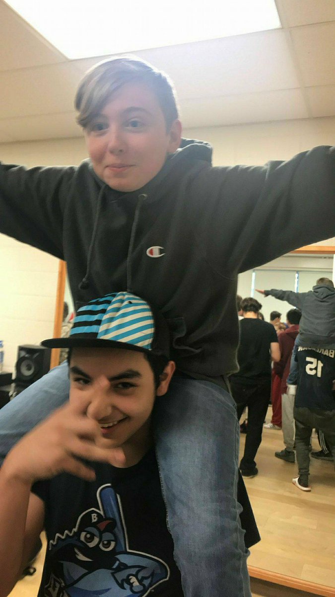 officalxoticast's tweet photo. Squad https://t.co/tYMpWf4fom
