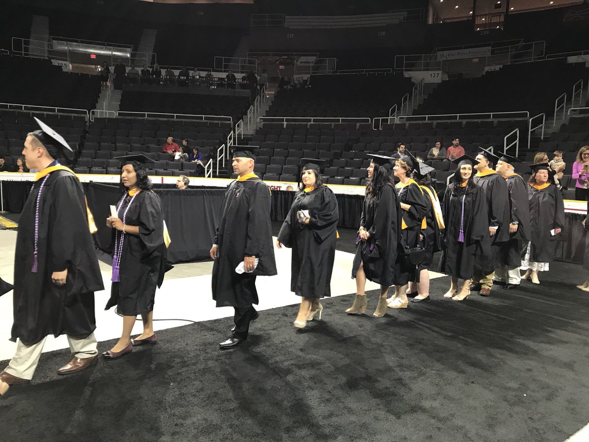 RICNews's tweet photo. Rhode Island College 2018 Advanced Degree Commencement Ceremony is underway #RICGrad2018 https://t.co/BYeWqh7tTI