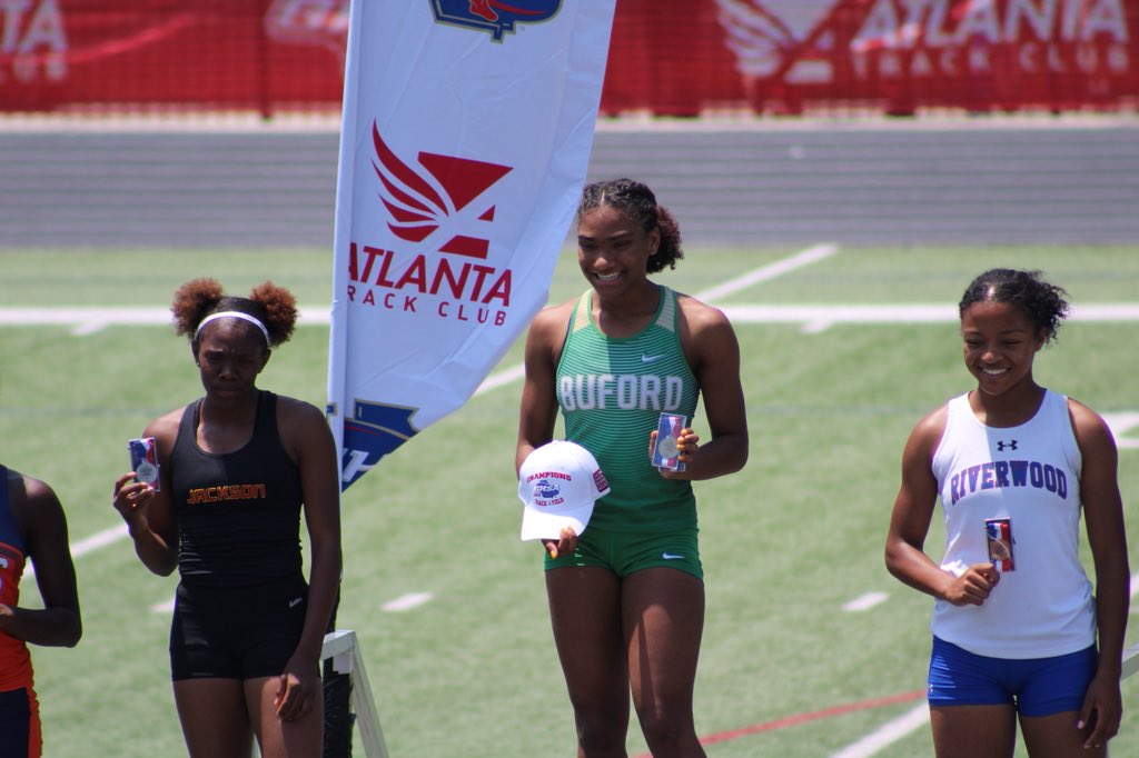 Tonya Sieracki tweet media