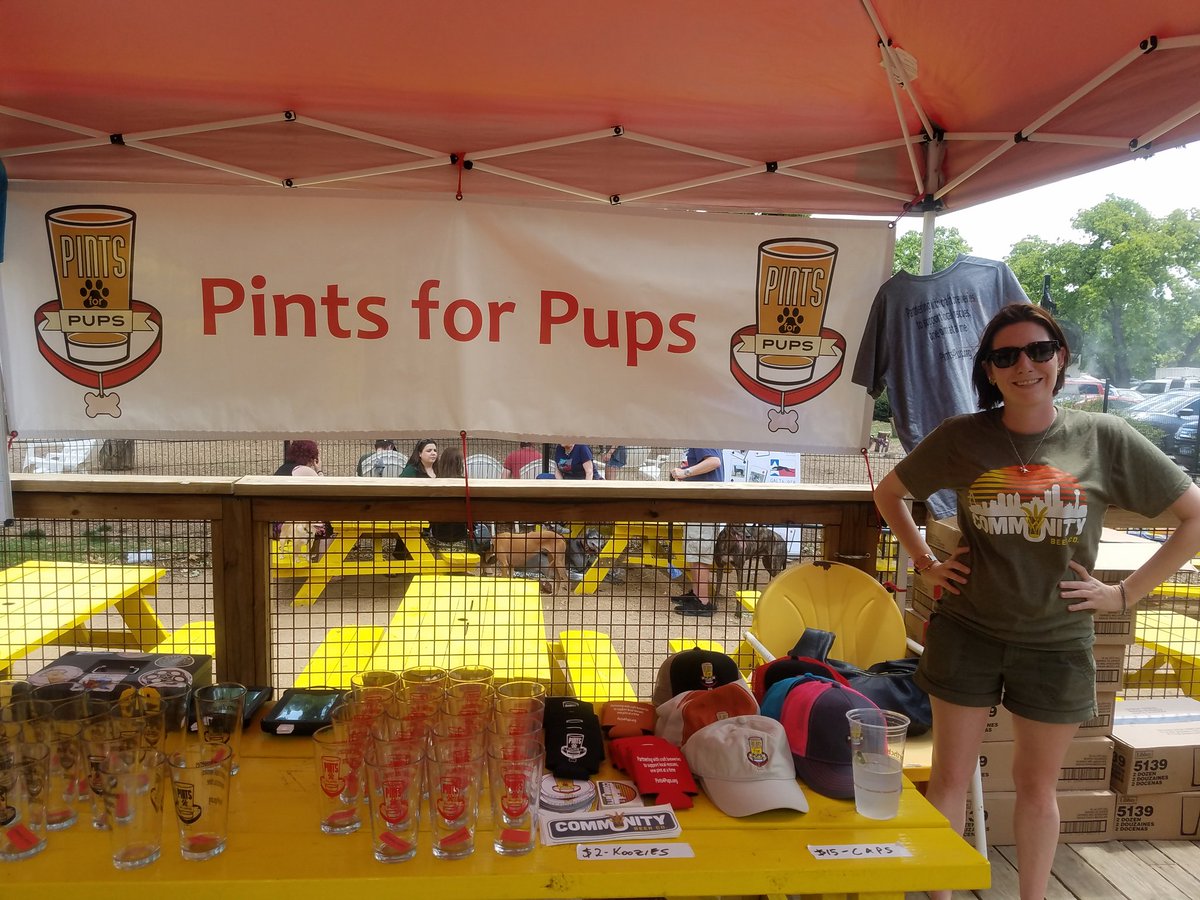 Pints4Pups's tweet image. THANK YOU @CommunityBeerCo for supporting @Pints4Pups  to benefit @GaltxOrg at @MuttsCantina