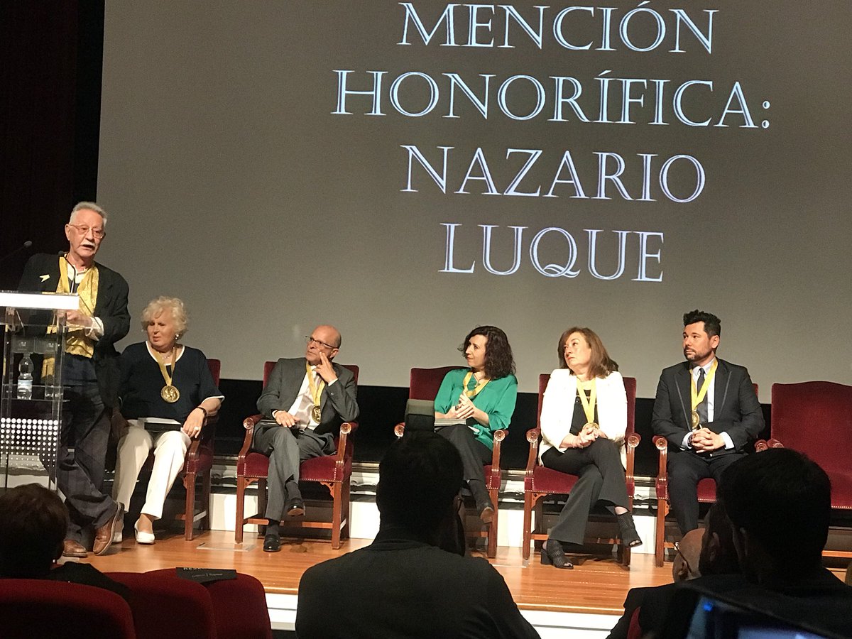 djhierbabuena's tweet photo. En directo en los premios #LGTBI  de @AdrianoAntinoo . Un autentico placer escuchar y sentir  la vida de sus galardonados. Enhorabuena a tod@s y muchas gracias por invitarme a vivirlo junto a vosotros ! https://t.co/1njNNOdq81