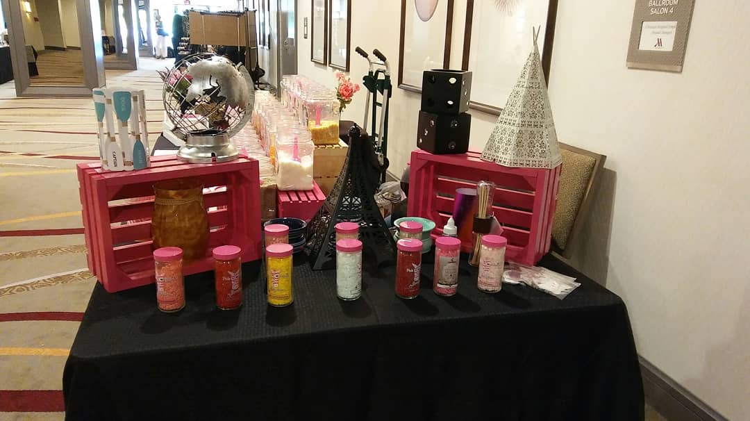 PZchristinab's tweet photo. Great last minute Mother's Day Event!! Selling out of candles &amp; jars!  #hotitems #sprinklebar #sprinkles #shades #warmers #soldout #lastminute #ezpz https://t.co/FWMNoCmw1L