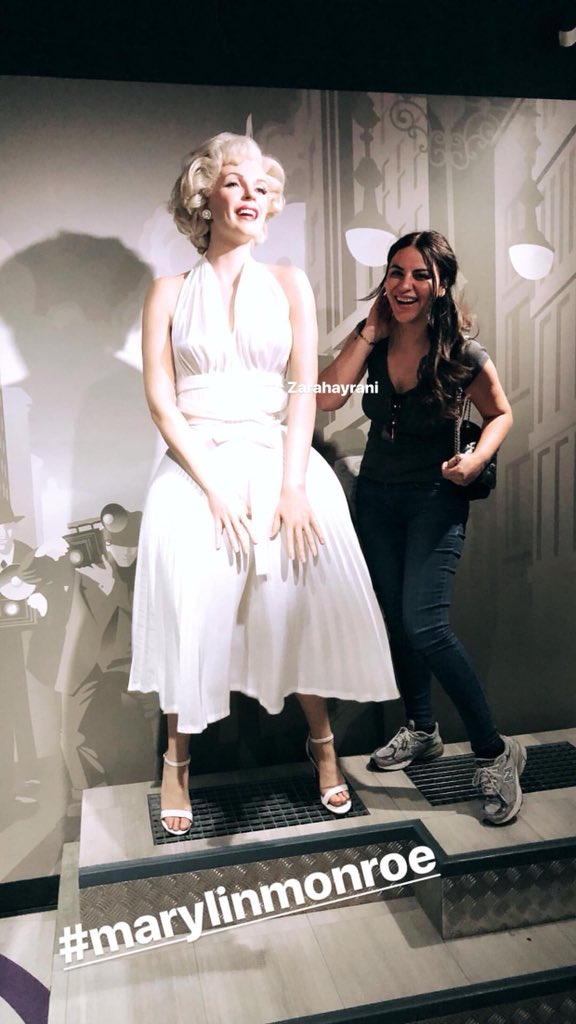 zarahayrani's tweet photo. Sanatçılar bir arada 😏😏
#zara #Hollanda #zaramuzik #zaraofficialtr #SalvadorDali #Adele @zaraofficialtr https://t.co/26QohaEVtr