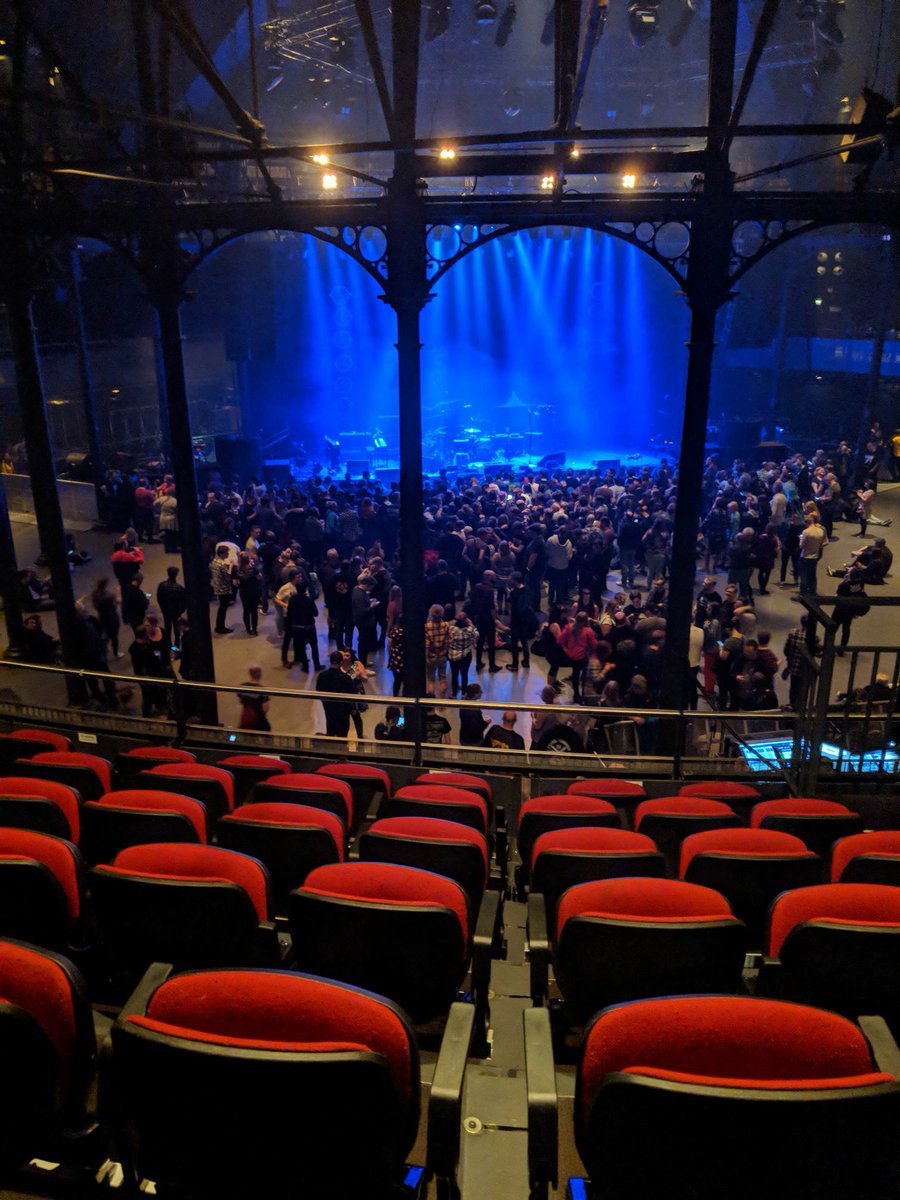 ChloeTier's tweet photo. Bit of a long shot but if anyone has a spare standing ticket for @frankturner #frankturner at the roundhouse tonight hit me up!! We’re stuck at the back on level 2 but want to be in that dancing action 👌🏻👌🏻👌🏻@frankturner #frankturnertickets #bemorekind https://t.co/xmRJd7wwUy