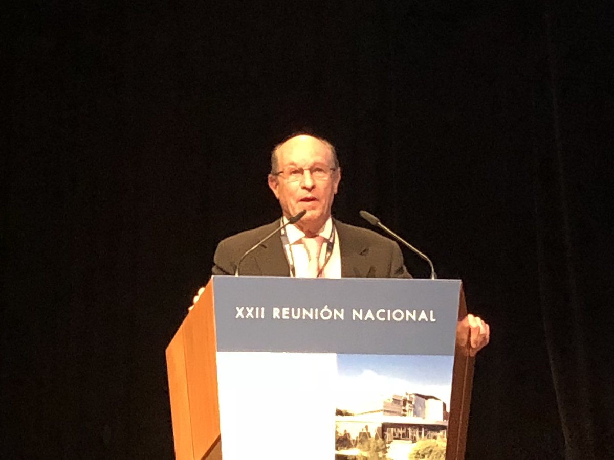 roigvila's tweet photo. Enhorabuena amigos por el nombramiento como Miembros de Honor de la AECP. Cuánto hemos aprendido de vosotros!!❤️ @jmdevesamugica #juan Martí Ragué @coloproctoaec @AECP_FAECP https://t.co/UKJNahVCoQ