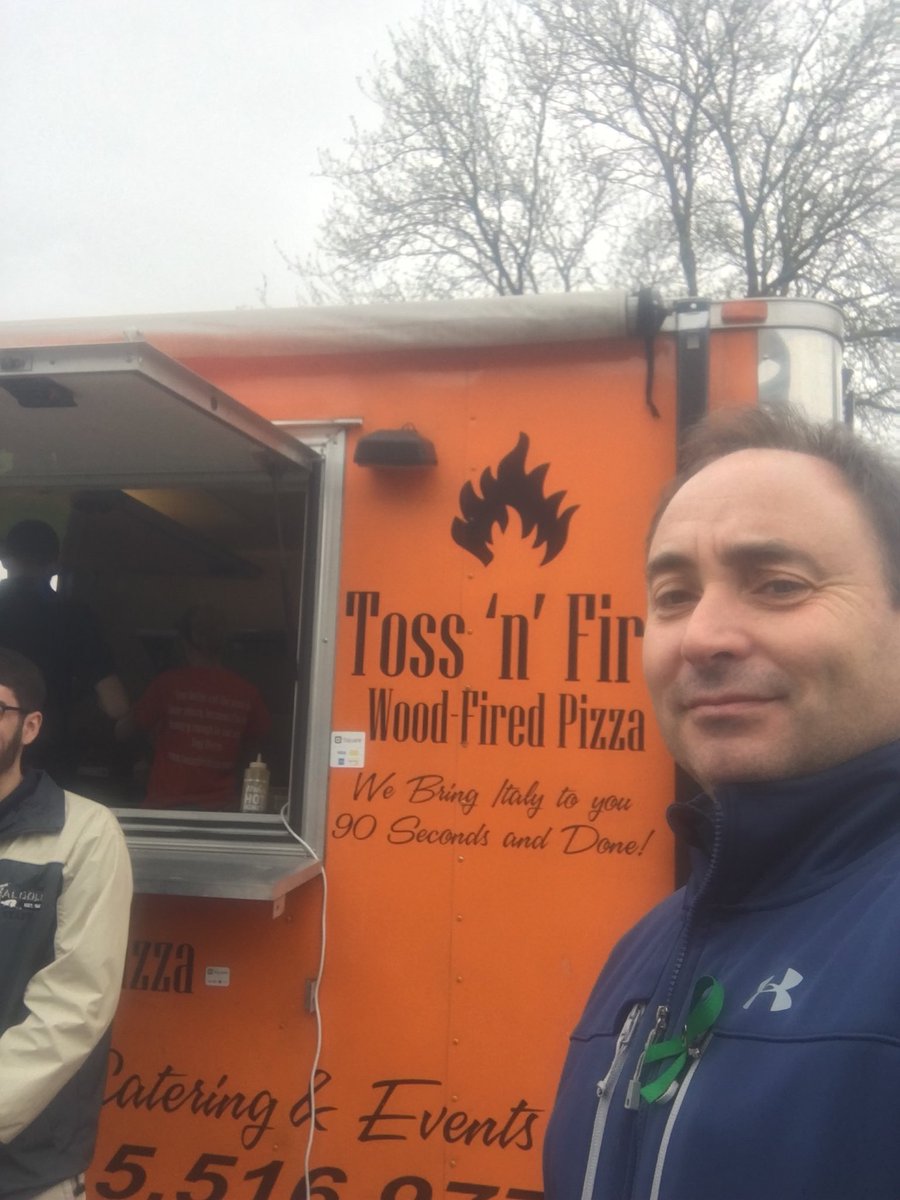 moreyjr269's tweet photo. #FTFSyracuse #SyracuseNY #FoodTruck https://t.co/qD40YrXeDo