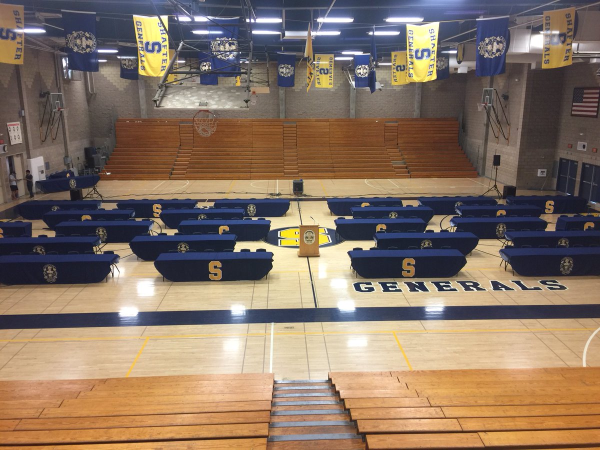 ShafterHigh's tweet photo. Academic signing ceremony is set up and ready for Monday morning @10am, parents and community are invited!! TY @shafter_high  and Miss. Garcia for working hard Saturday morning! @KHSDAthletics @General_Pride @KHSD_Official https://t.co/5wTSAlafQT
