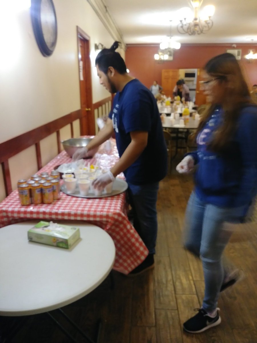 aupebrooklyn's tweet photo. Seniors from our National Honor Society took part in serving our community members with the most needs. #PayItForward #aupefirst https://t.co/5jindxmLGn