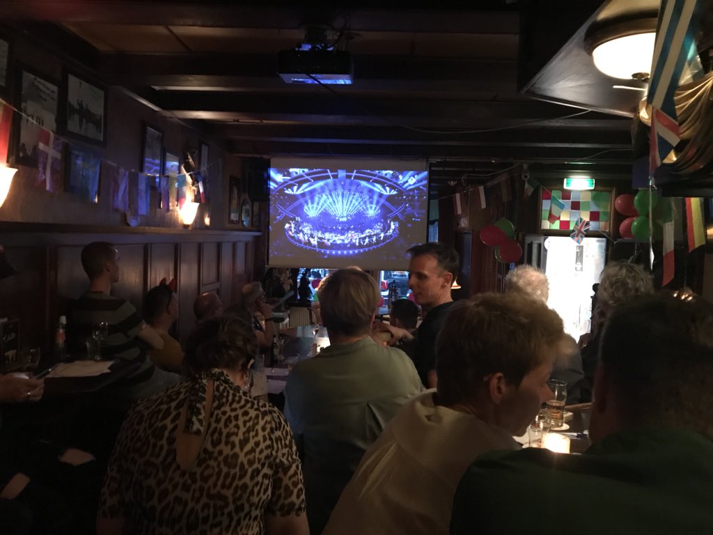 Finale #songfestival! Met z’n allen in het .<a href="/AnkerLeeuwarden/">Hotel 't Anker, 058</a>. #ESF2018 #TeamWaylon #ned