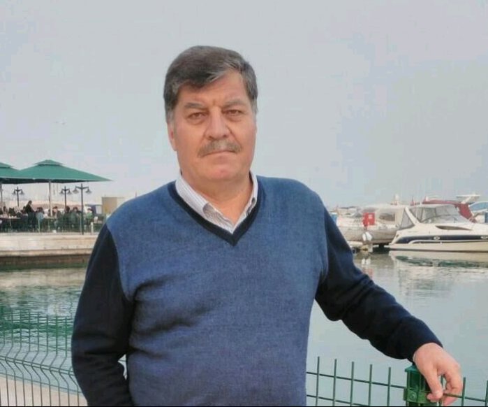 MERSİN

Mustafa Şahin

56 yaşında Koah,tansiyon, kalp ve böbrek rahatsızlığı var. İlaçlarla ayakta duruyor. 18 ay hapis yattı ve delil yetersizliğinden denetimli serbestlikle bırakıldı. 1 hafta önce tekrar tutuklandı.

Lütfen 

Mustafa bey cezaevinde ölmesin.

<a href="/gergerliogluof/">Ömer Faruk Gergerlioğlu</a>