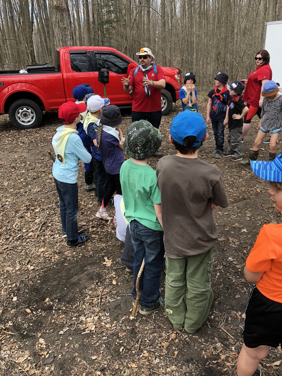 MtAlbertScouts's tweet photo. Our White Tail beaver scouts are still talking about how much fun they had at the SLS White Tail camp last weekend. Thanks to all the great Scouters that put on the camp. @scoutscanada @SLS_Area_Scouts #ScoutsDoStuff #canadianpath https://t.co/IgkjgOoova