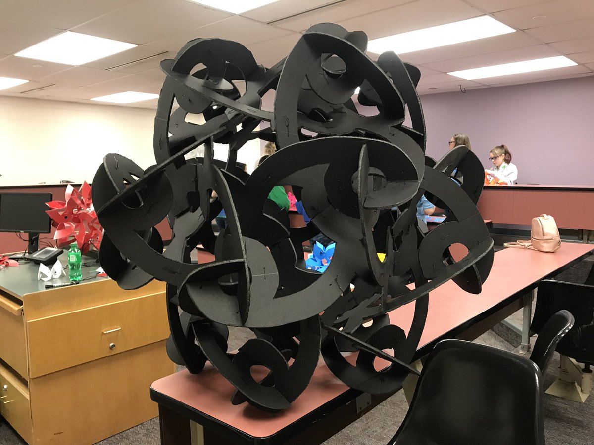Geometry is fantastic!  Thanks Hope Alderson <a href="/UNBSaintJohn/">UNB Saint John</a>! #odysci #AllSySTEMsGo aarms.math.ca/guides <a href="/NBPEIGirlGuides/">NB PEI Girl Guides</a>