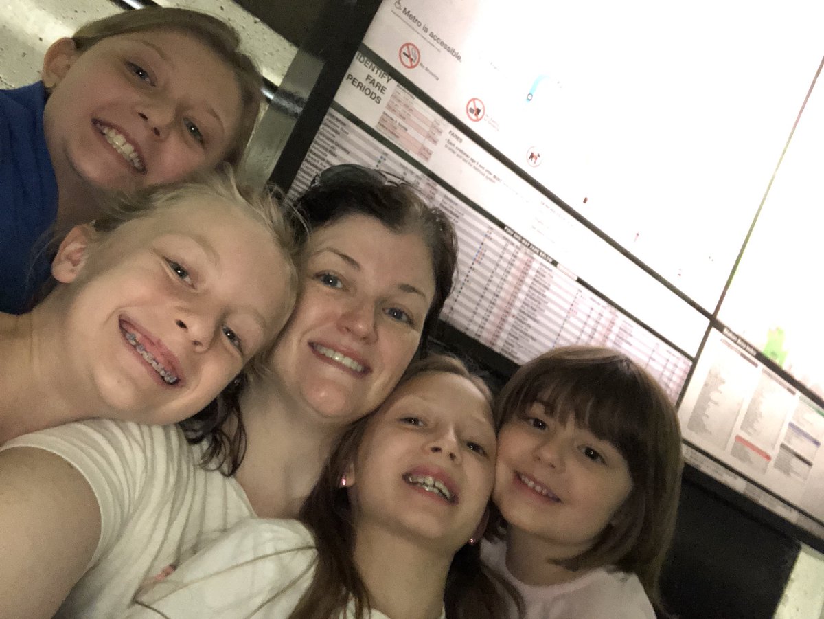 Thank you, <a href="/AbingdonGIFT/">Abingdon APS</a> families, for bidding on my museum trip at the @Cure4Ellie silent auction! We had a great time today 😬