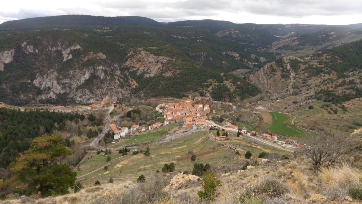 #LinaresDeMora #Teruel @TurismoAragon @TurismoTeruel @TurismoTeruelVO @linaresdemora @GJavalambre @GudarJavalambre @scdgj @escapateruel @GudarSAventura