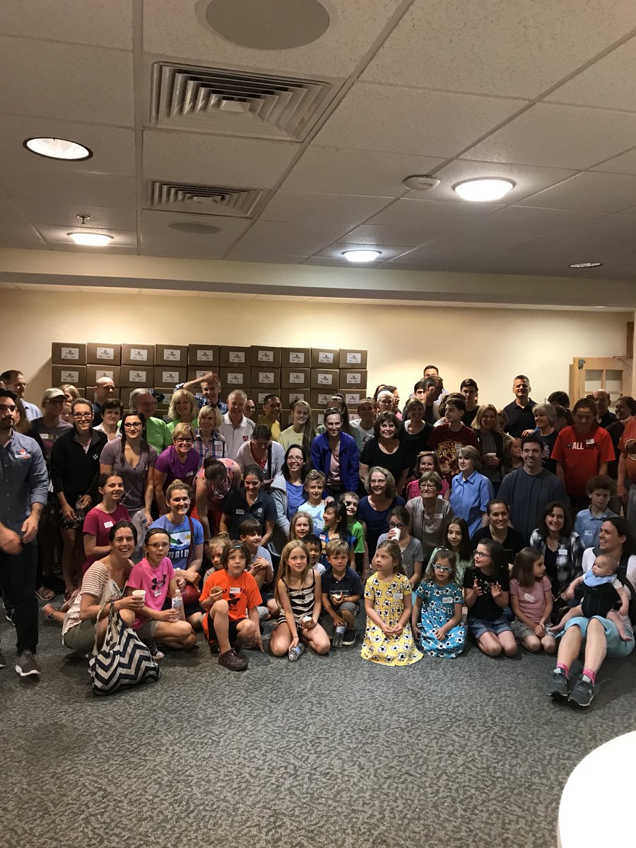 ThisIsRachel4's tweet photo. Another amazing event facilitated by @GenerosityFeeds - so proud to help #changethemath #gogenfeeds #GenFeeds #blessed https://t.co/FCwNCl1NQJ