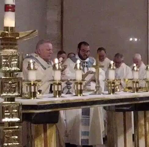 PaceSpartans's tweet photo. On this joyous occasion for our entire #PaceFamily, Rev. Bryan Garcia ‘06 laid his hands on newly ordained Rev. Matthew Gomez ‘09 as he begins his journey in the priesthood. #PaceAlumni #PaceLoves #WeAreBlessed #WeArePace https://t.co/N4lbgatSL2