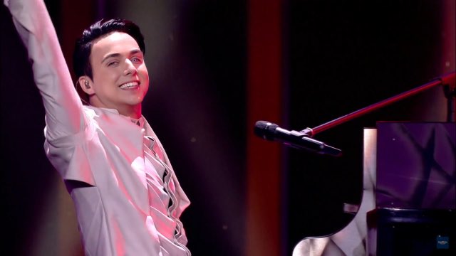 TinaConstantine's tweet photo. Look at this precious vampire slaying tonight. I’mso proud of him. 🧛🏻‍♂️🦇🖤 #ESC2018 #Eurovision #AllAboard #MELOVIN #UKR https://t.co/fw4eCMLRUU