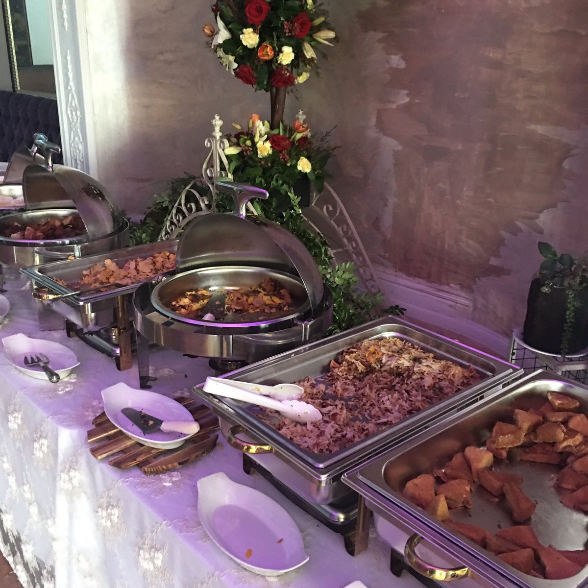 Madeline_Garden's tweet photo. We have an amazing buffet this weekend 🍽💜 https://t.co/gQPniMnBzB