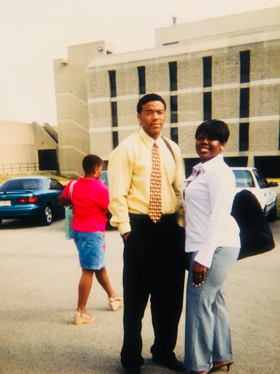 Chocolategirl08's tweet image. Putting together albums and found this pic from @WilberforceU . I think you took this @HeyItsKayDot #Wilberforce #zetachapter #xichapter #AKA #APhiA #2003