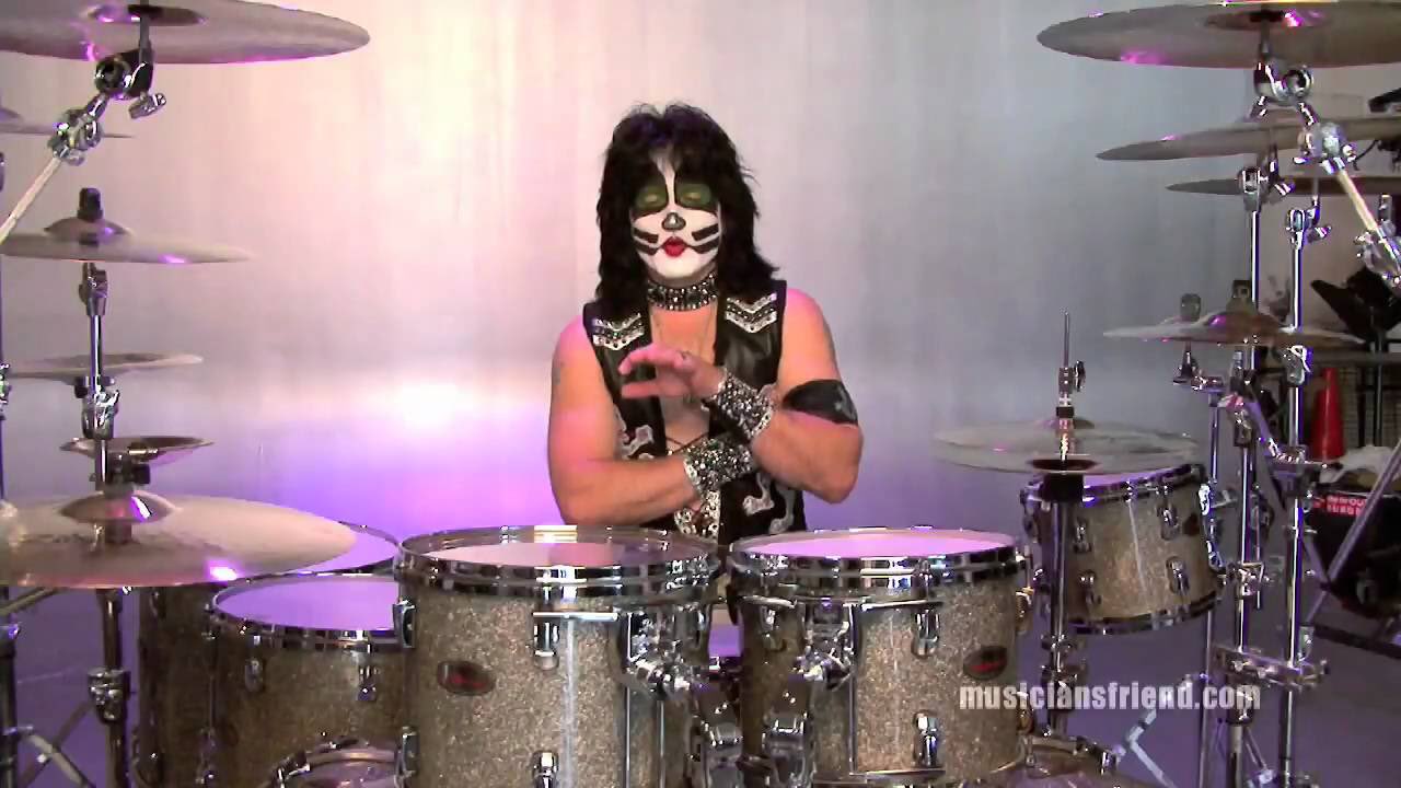 Happy Birthday to Eric Singer !! 