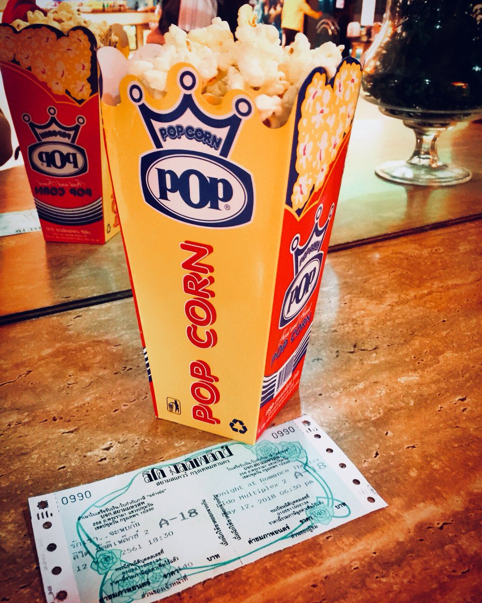 naykung's tweet photo. #Lido #apexlido #TonightAtRomanceTheater #bangkok #thailand #kornthuch #StanaloneTheater #theater #siam #singleAway @romance_gekijo https://t.co/pnACOgiqkt
