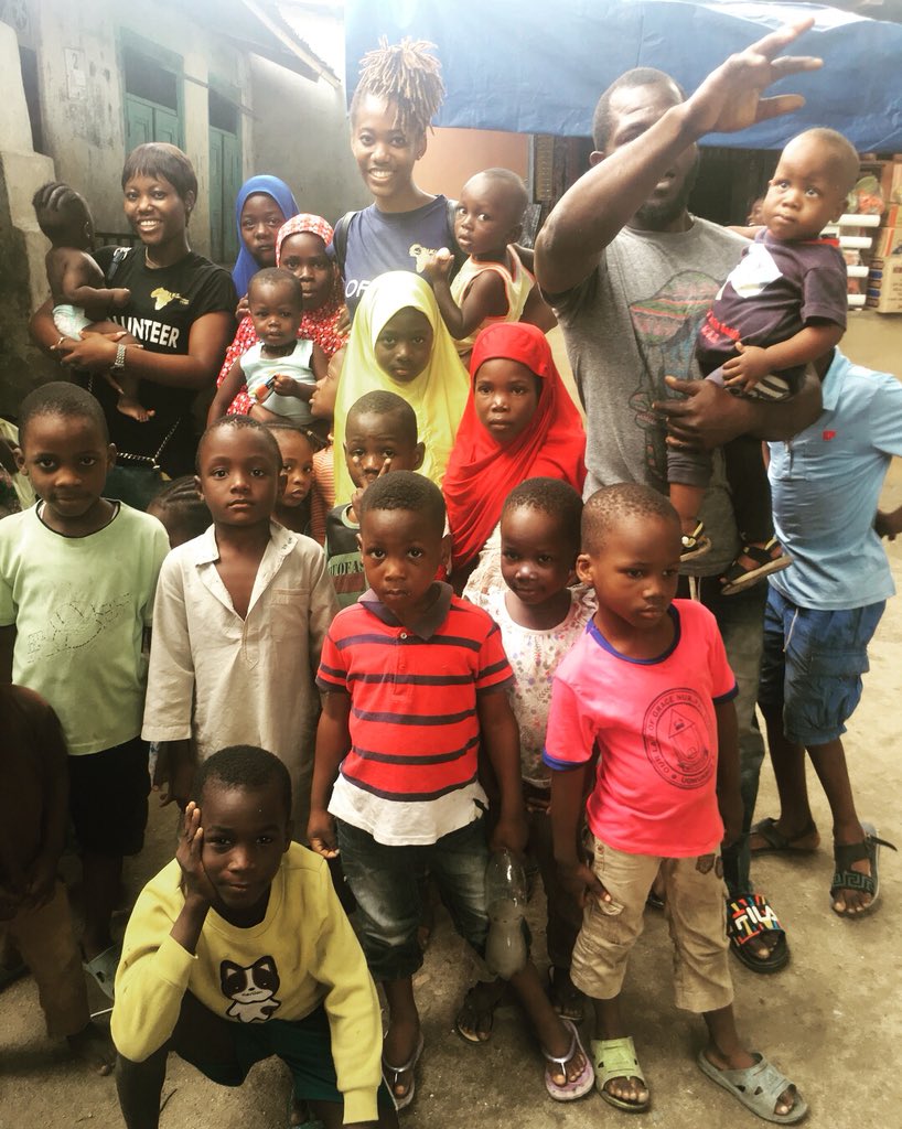 oyinrouge's tweet image. I met these young Queens and lovely kids today and I can’t wait to spend time with them on #childrensday2018 #maytwentyseven #thelittlethings #everychildisspecial ❤️❤️❤️