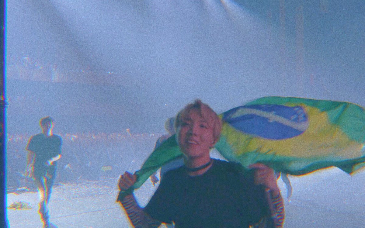 flowerokxssquad's tweet photo. ☀ 『συr sτυƒƒ』☀      
               
                                        [@BTS_twt] https://t.co/jkmFTpJZCS
